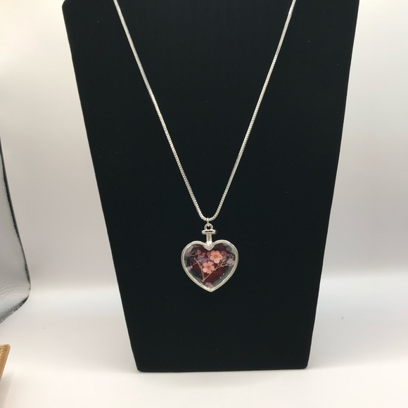 Jewelry - Heart floral acrylic Pendant Necklace with Silver-tone Chain